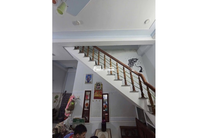 NHÀ 1 MÊ – HẺM SIÊU CẠN ĐƯỜNG BẠCH ĐẰNG, QUY NHƠN